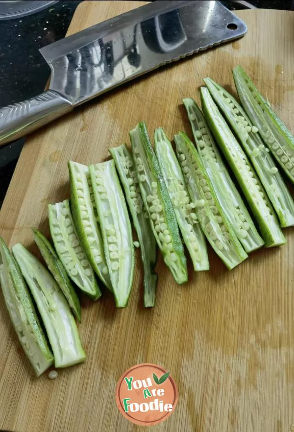 Steamed shrimp slide with okra