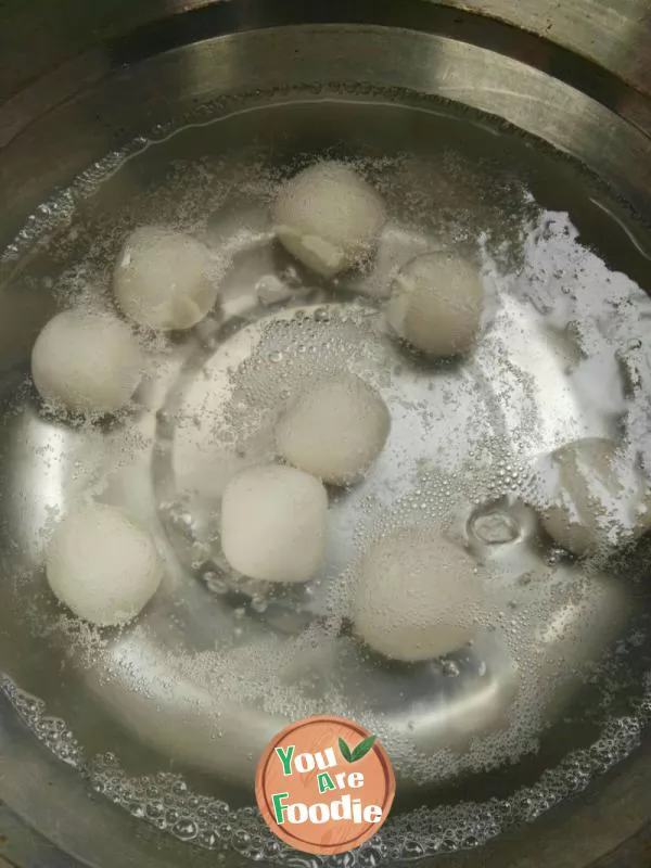 Brown sugar glutinous rice balls