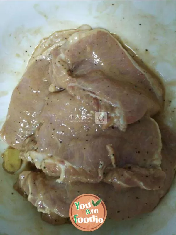 Pork chops with black pepper