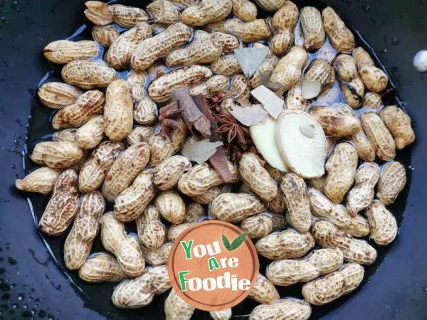 Boiled peanuts