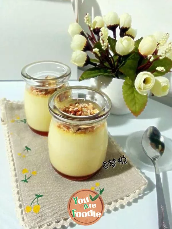 Caramel cheese pudding cup