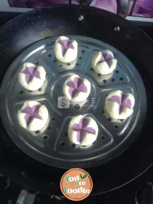 Purple potato steamed bread