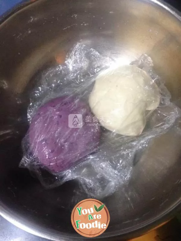 Purple potato steamed bread