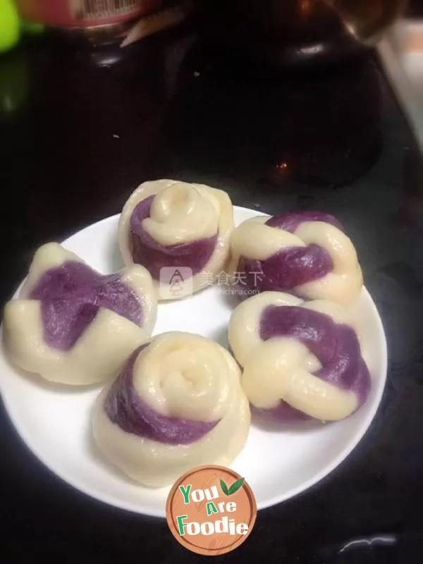 Purple potato steamed bread