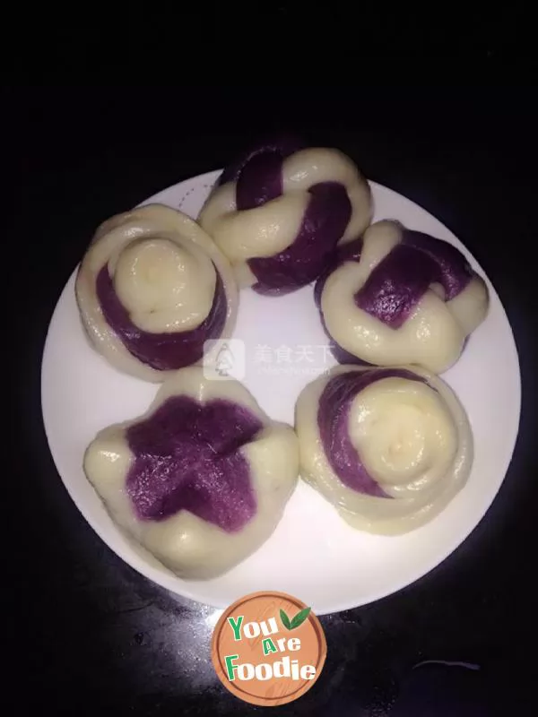 Purple potato steamed bread