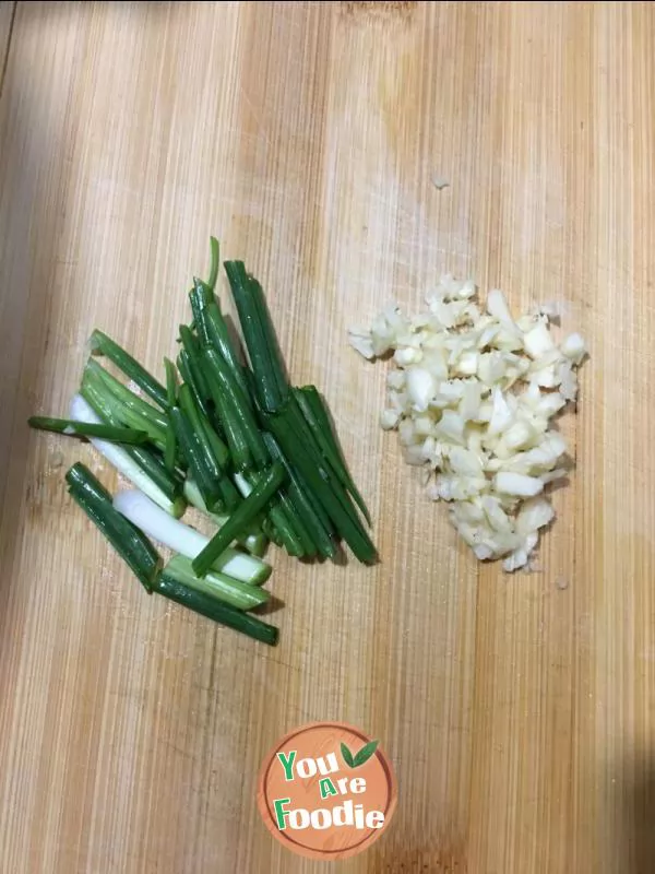 Stir fried cabbage in water