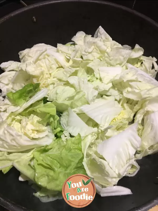 Stir fried cabbage in water