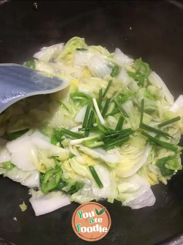 Stir fried cabbage in water