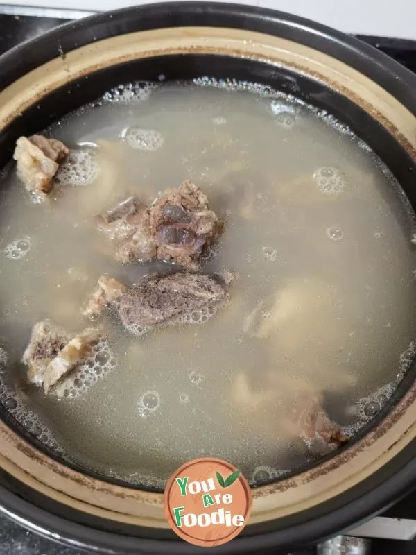 Korean Beef Rib Soup