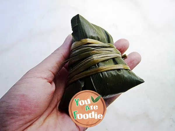 [Dragon Boat Festival. Zongzi] salted meat zongzi -- the first experience