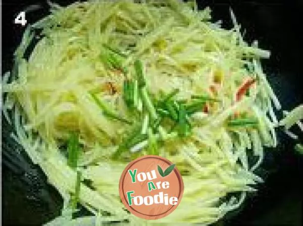 sour and spicy shredded potatoes