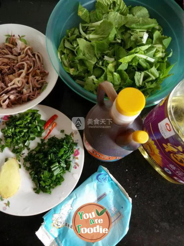 Stir fried baby squid with green vegetables