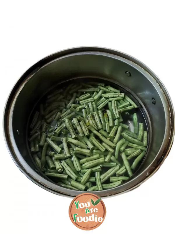 Cold mixed green beans