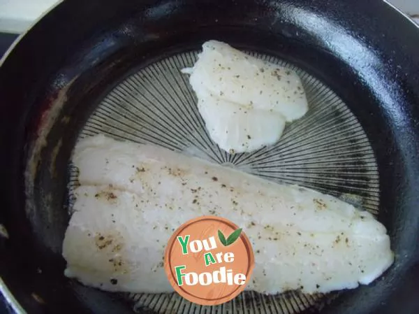 Tender and delicious --- pan fried Arowana