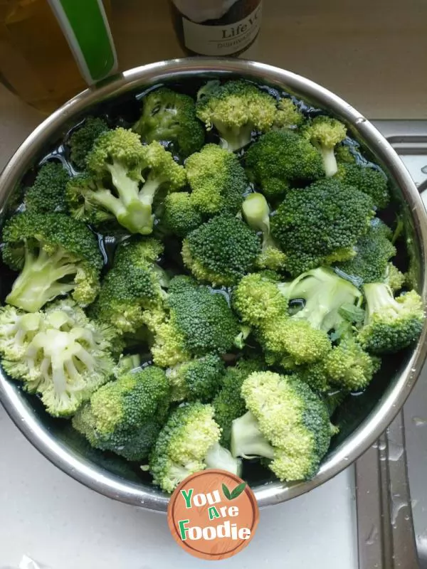 Garlic broccoli