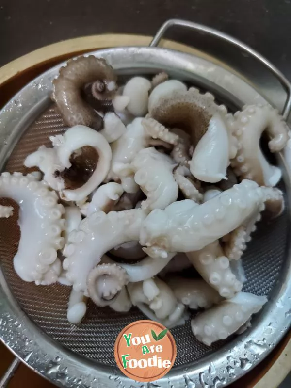 Fried octopus with soy sauce