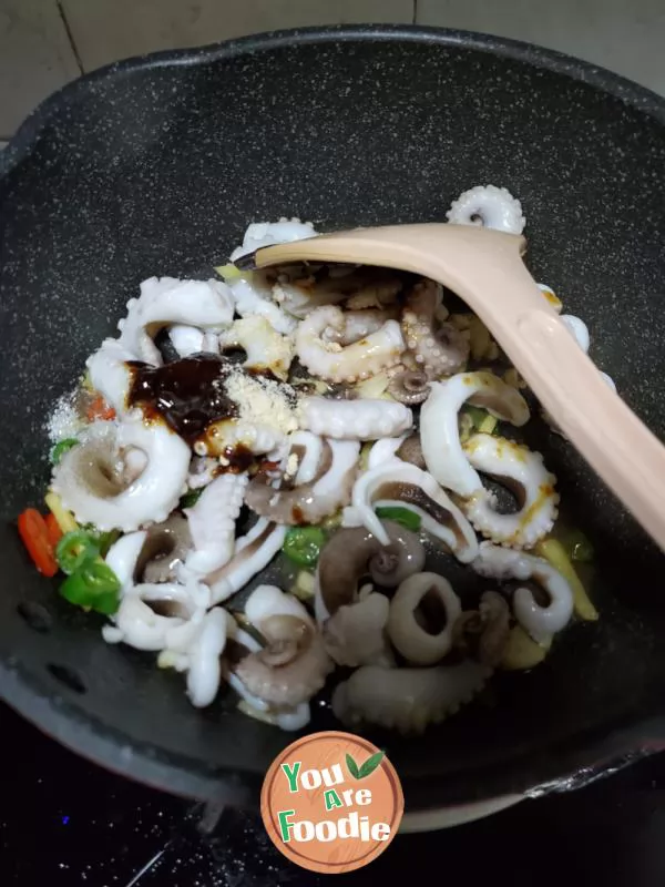 Fried octopus with soy sauce