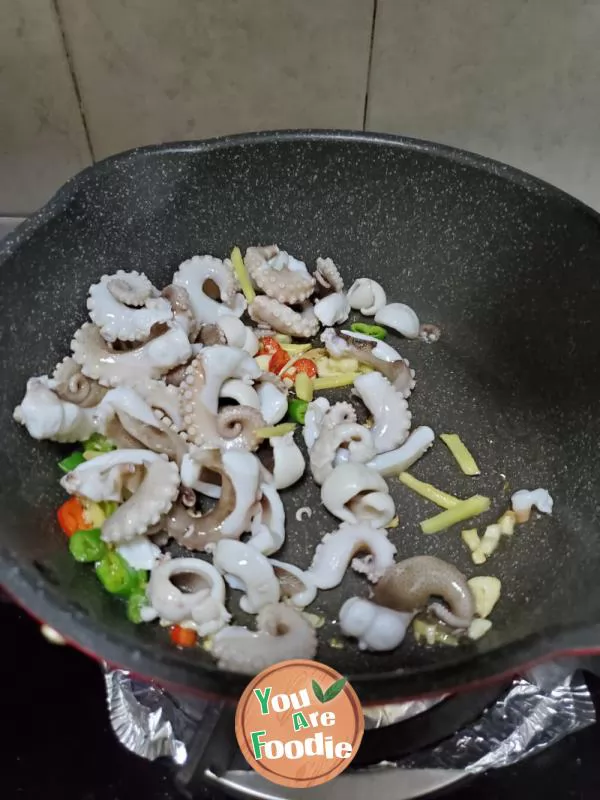 Fried octopus with soy sauce