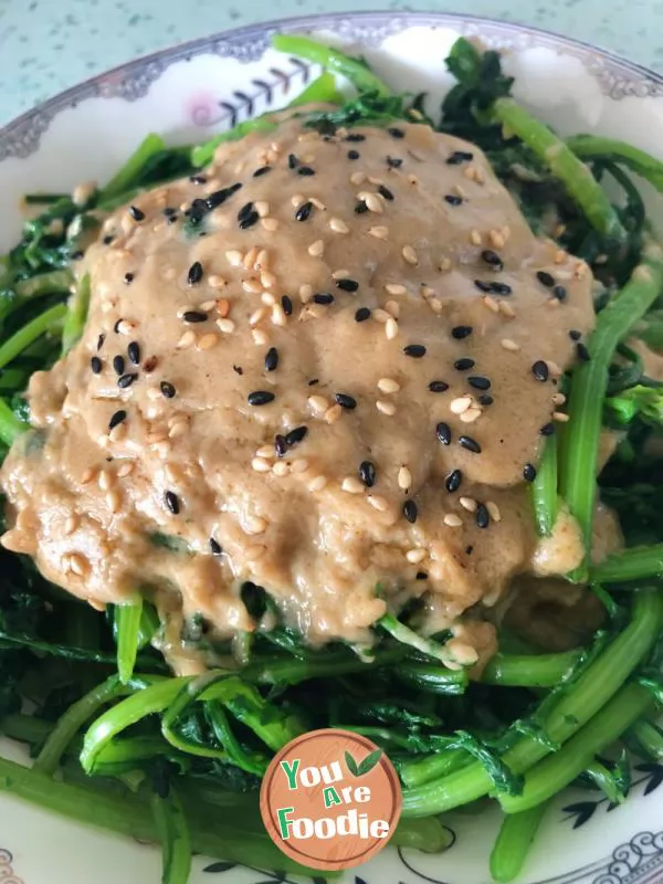 Chrysanthemum-in-sesame-sauce