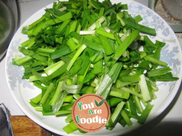 Fried leek with bean sprouts