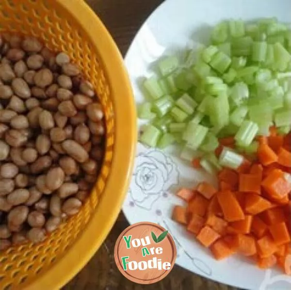 Summer cold dishes [spiced peanuts]