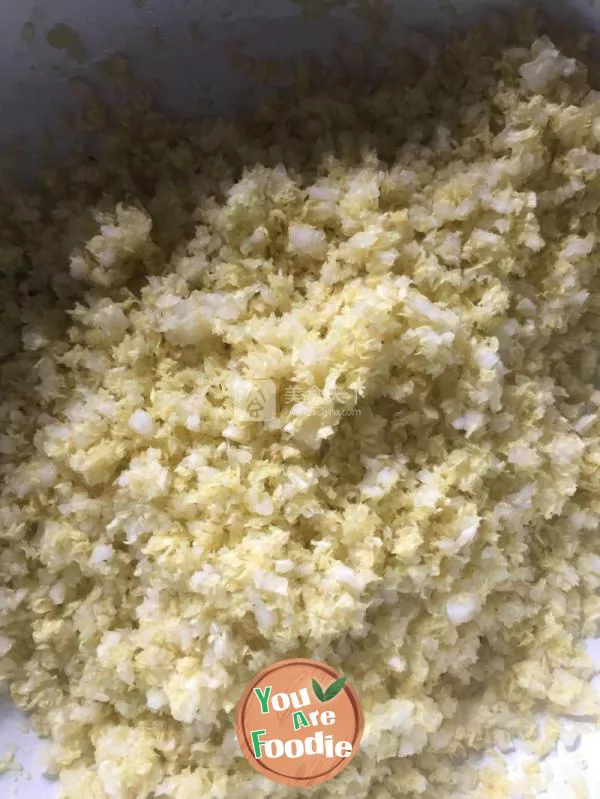 Cabbage and pork wonton