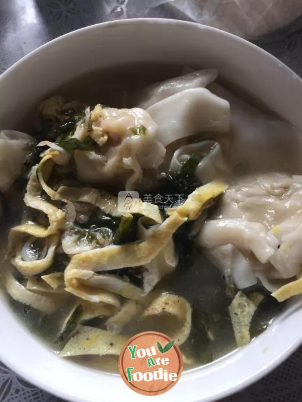 Cabbage and pork wonton