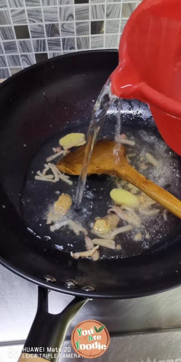 Pork Ribs Soup with White Radish