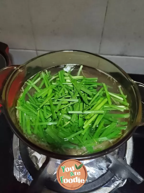 Duck blood and leek soup