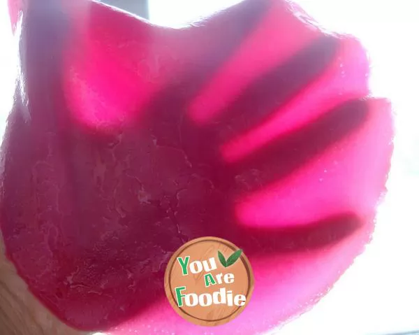 Red dragon fruit cold skin