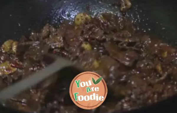 Sauted Beef with Hot Pepper