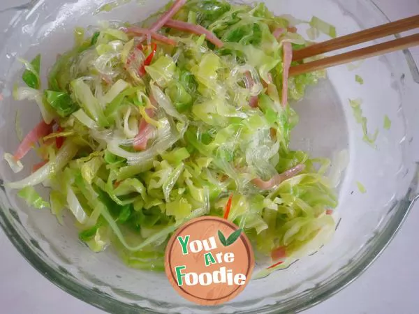 Fried cabbage with chili oil