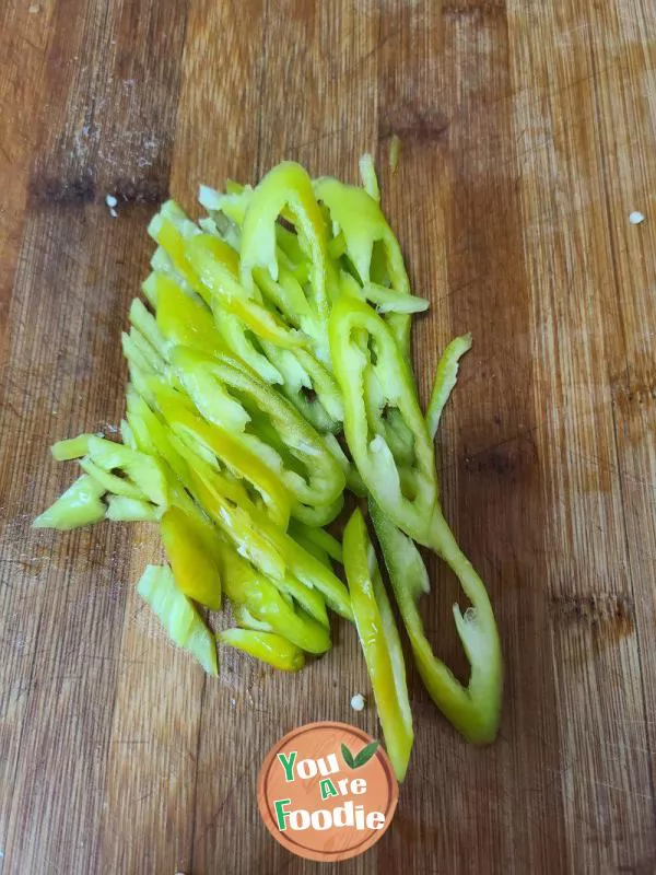 Stir fried lettuce with shredded pumpkin