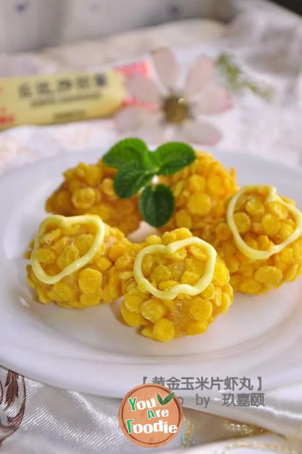 Shrimp balls with cornflakes