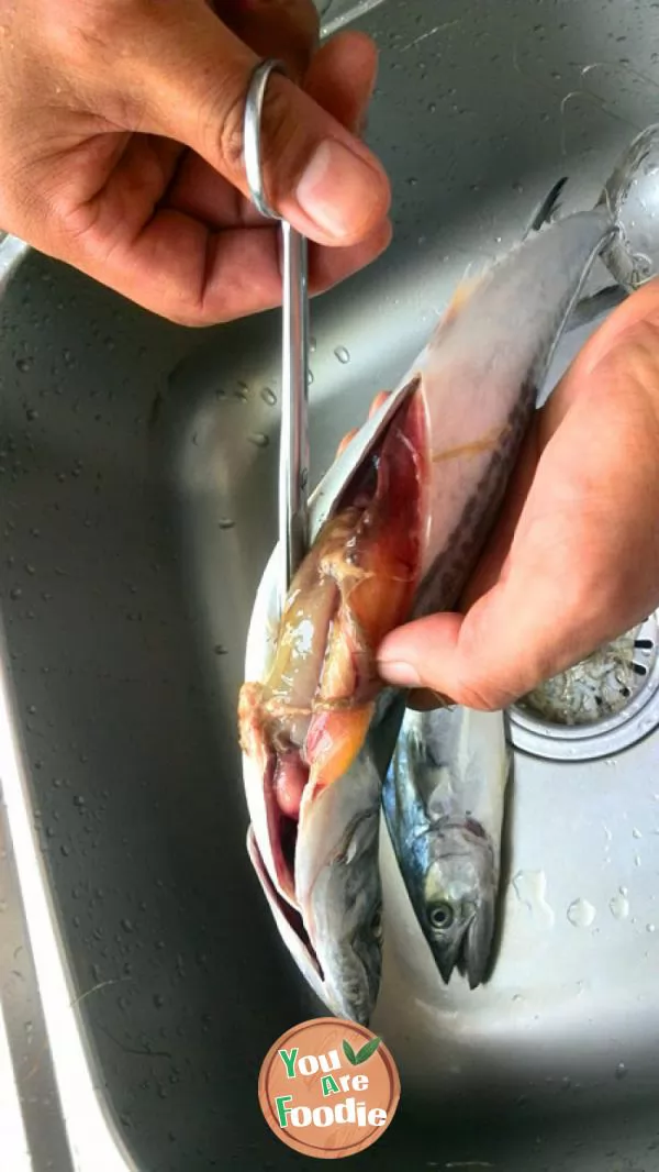 Steamed Fresh fish -- steamed Spanish mackerel