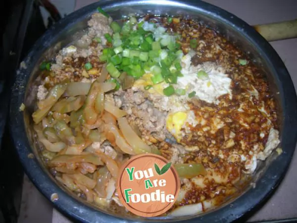 Homemade hot and sour noodles