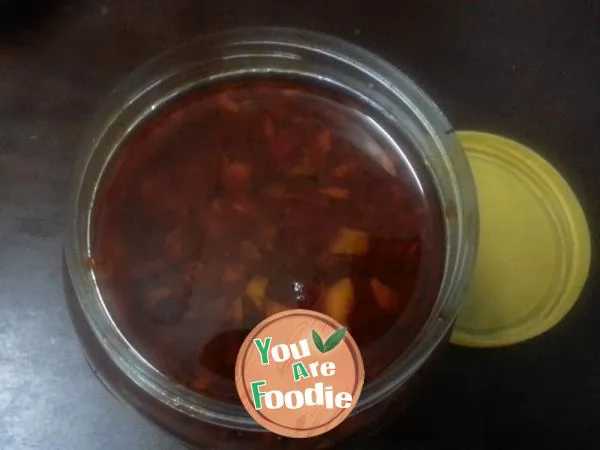 Garlic chilli sauce