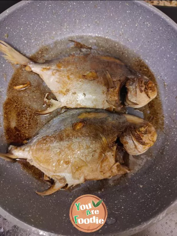 Pan Fried Pomfret