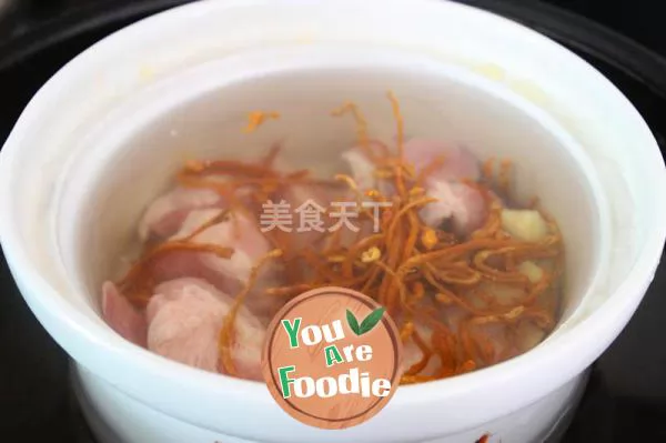 Cordyceps flower lean meat soup