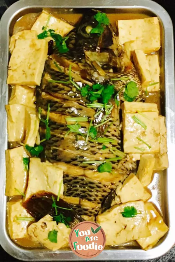 Stewed tofu with tilapia