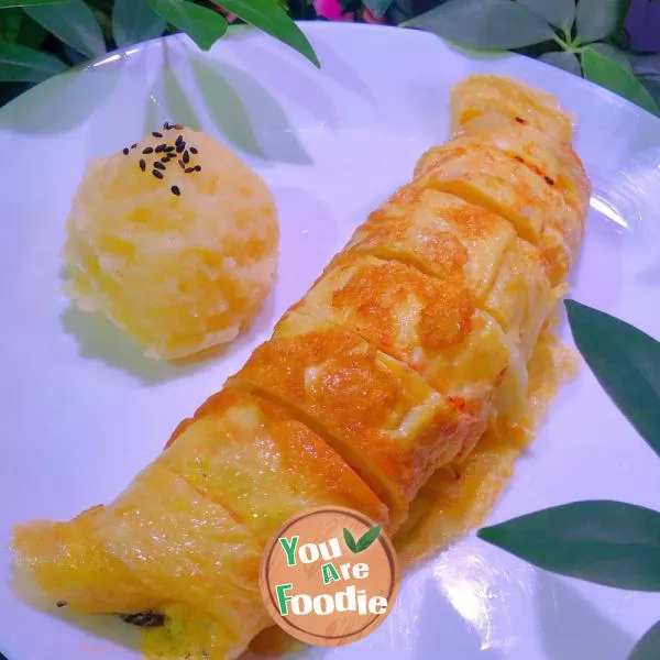 Egg-roll-with-mashed-potatoes