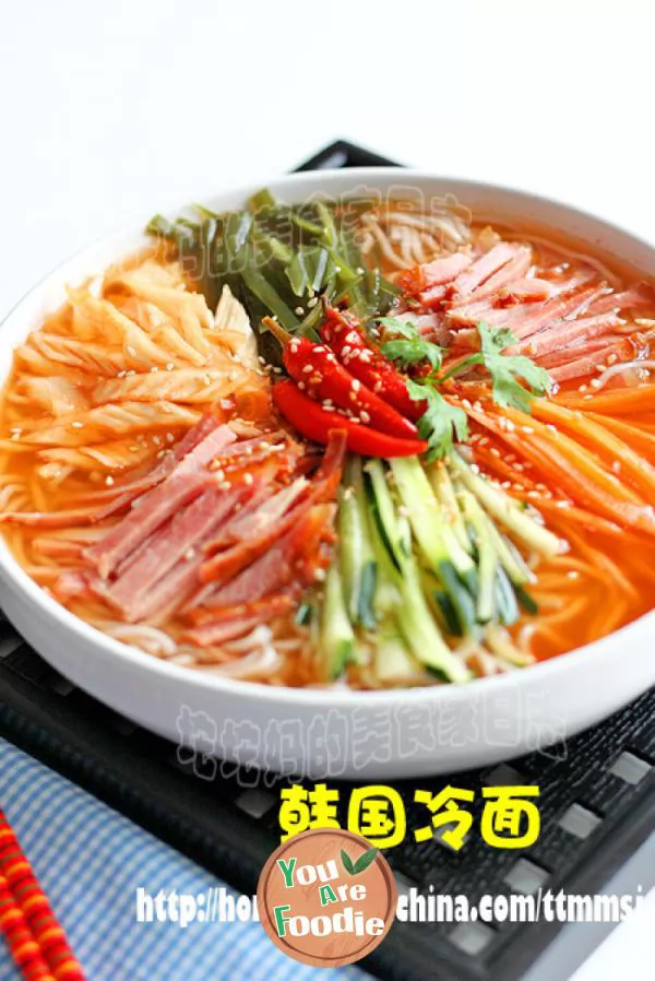 Korean-cold-noodles