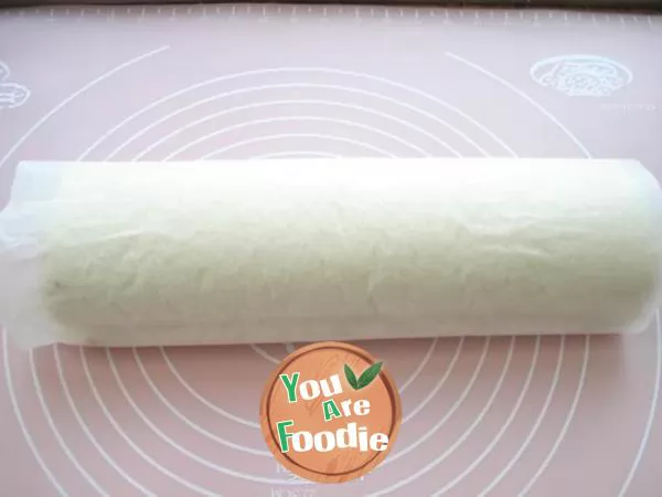 Pork floss cake roll