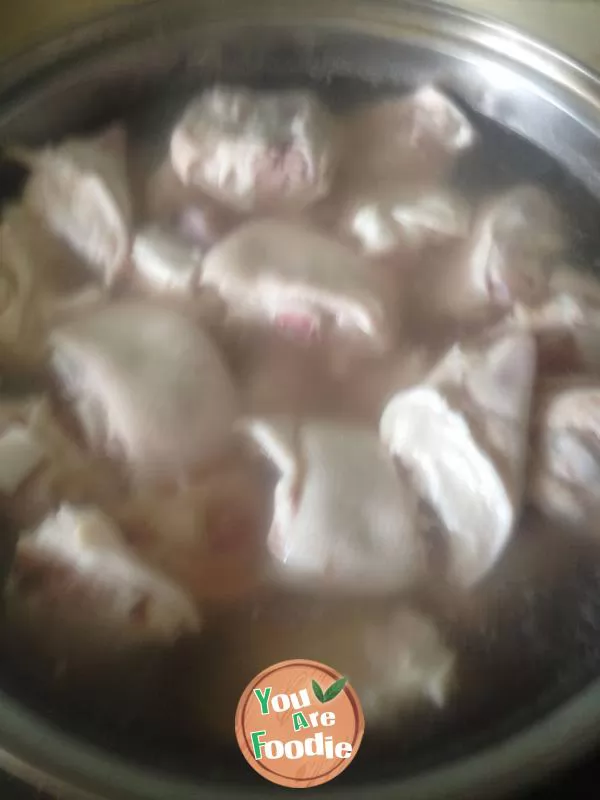 Braised pig feet