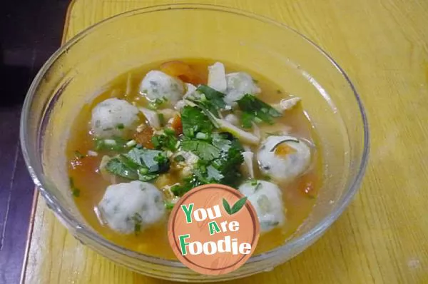 Tomato fish ball and egg soup