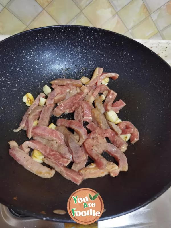 Stir Fried Cauliflower with beef fillet