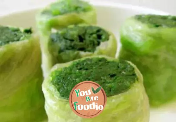 Lettuce and spinach rolls