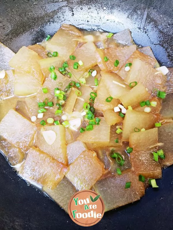 Soft and savory, low-fat and low calorie roasted winter melon