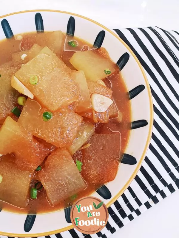 Soft and savory, low-fat and low calorie roasted winter melon