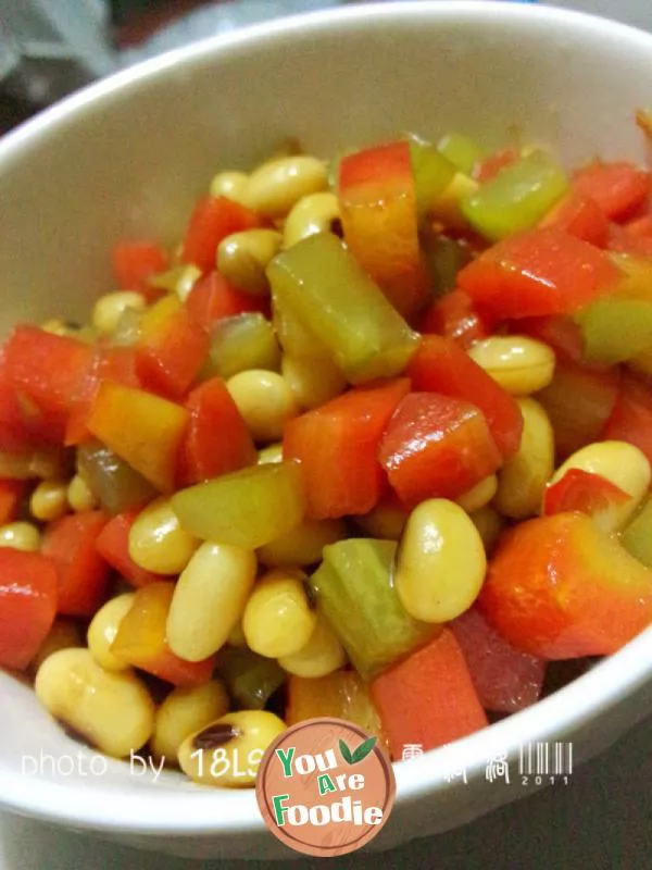 Fried-soybean-with-green-bamboo-shoots-and-radish